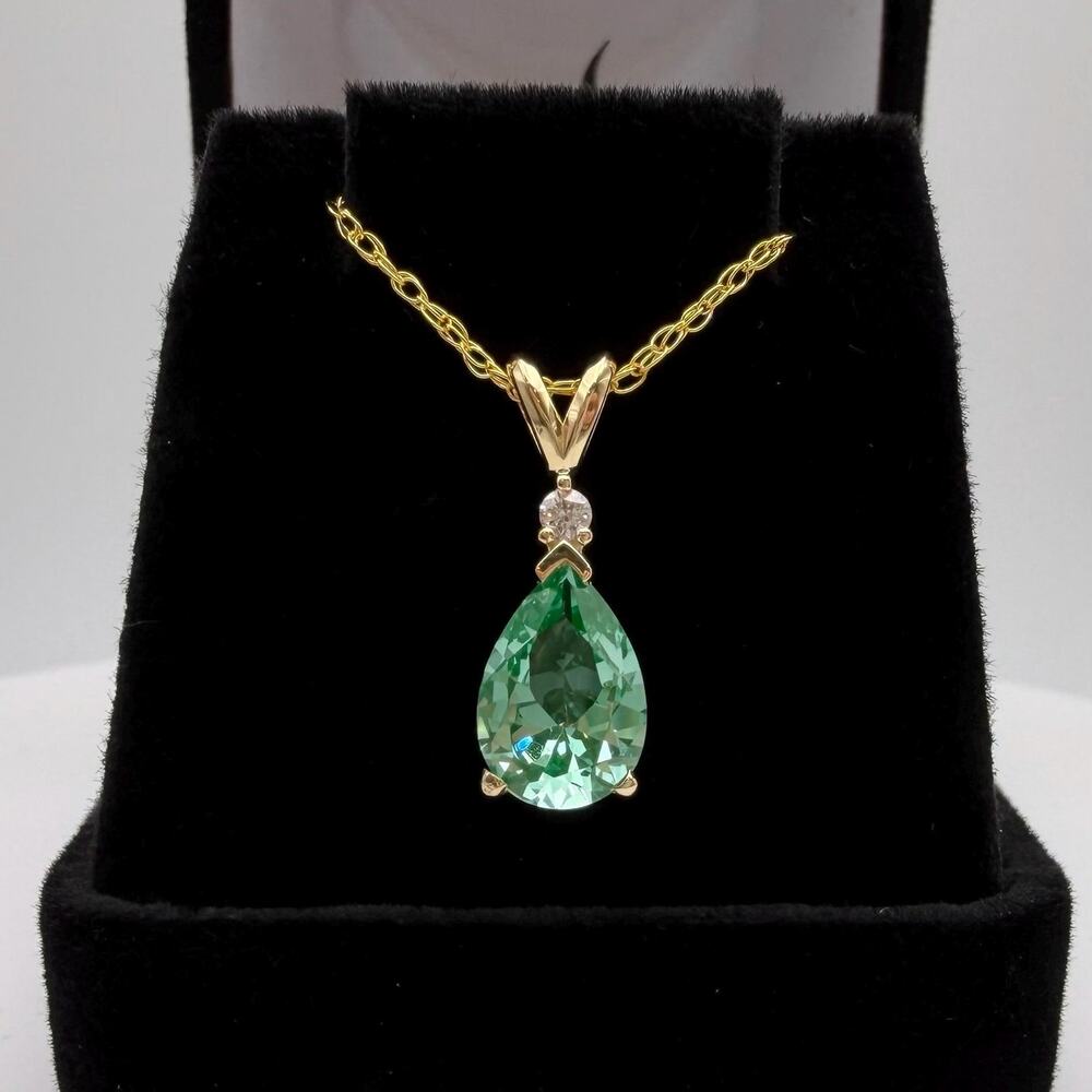 14k Gold 2ct Mint Green Spinel & Diamond Necklace Heirloom Quality Jewelry Gift